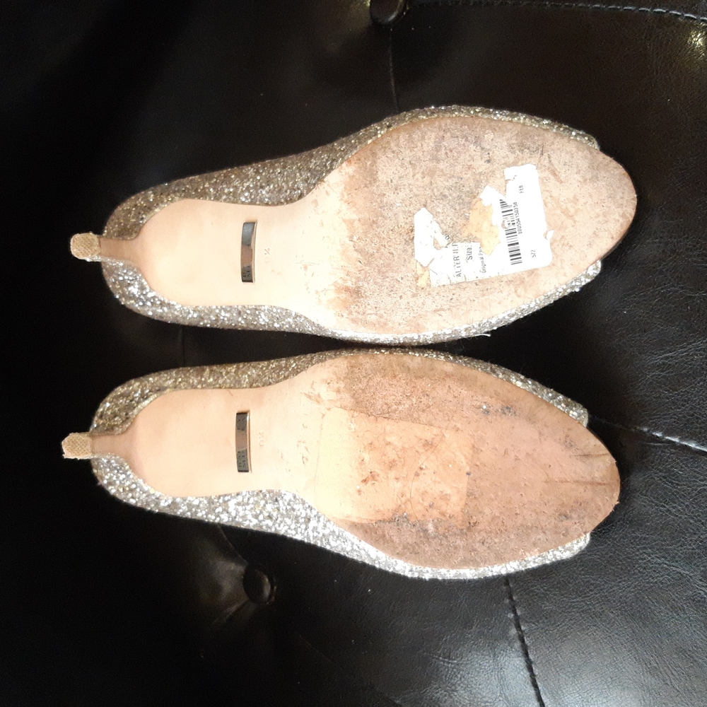 Badgley Mischka size 9.5 heels - Picture 11 of 16